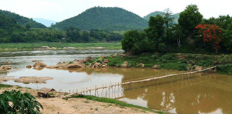Second bamboo bridge over the Nam Khan, at the confluence with the Mekong River