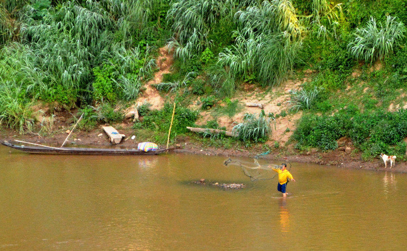 Net-fishing in the Nam Khan River