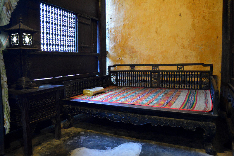Vietnamese Bed