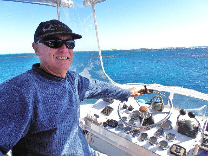 Captain Graeme on reef cruise Coral Bay