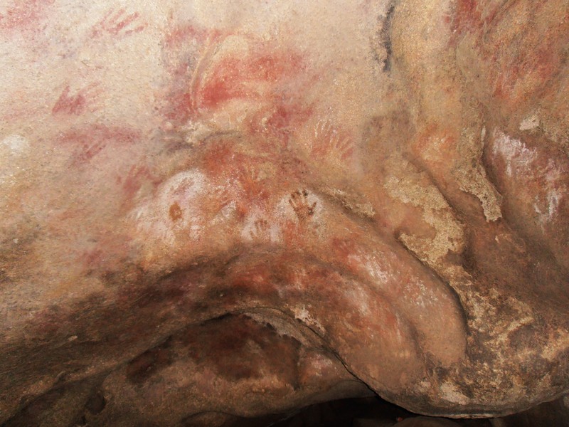 Aboriginal art in Mulga's Cave