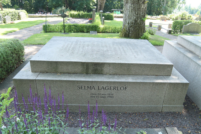 Selma Lagerlöf's grave