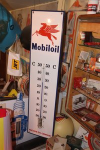 Large thermometer