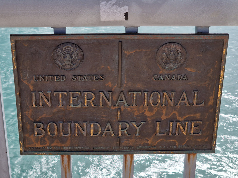 Plaque on the bridge between the countries