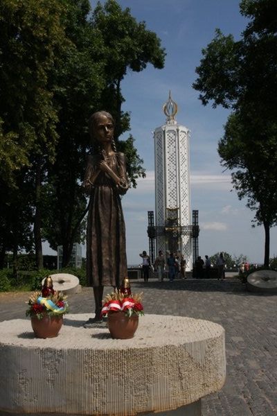Famine monument