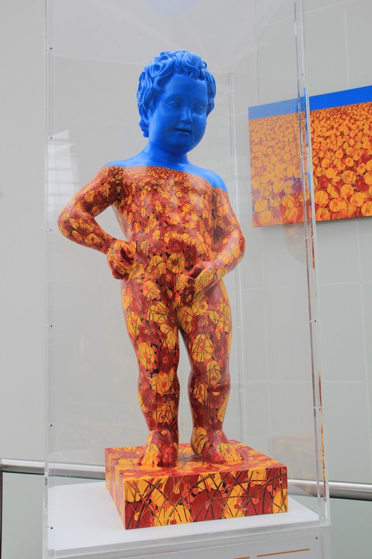 Manneken Pis statue at Brussels Airport