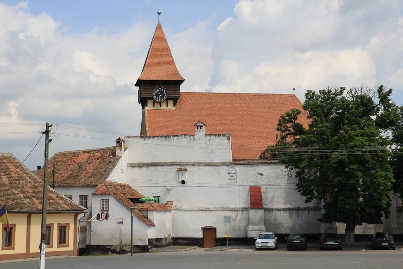Miercurea Sibiului fortified church