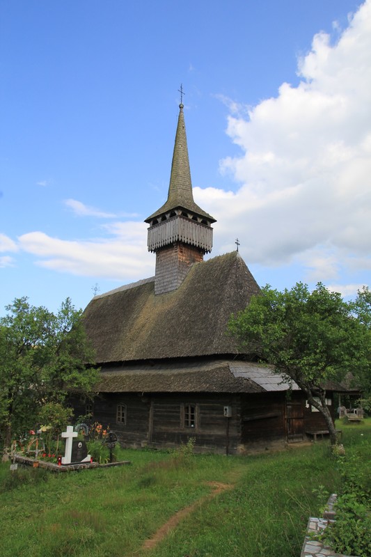 Budesti-Susani wooden church