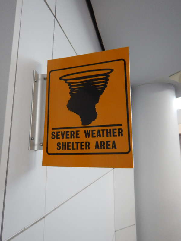 Tornado shelter