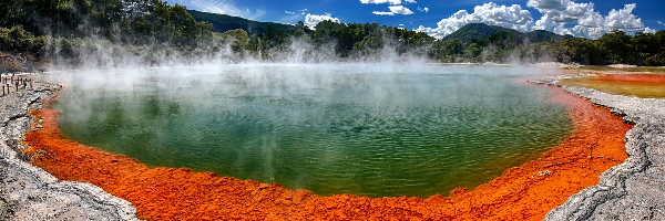 Rotorua Amazing Geothermal Pools