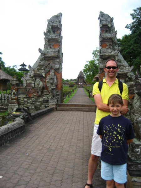Temple Tourists