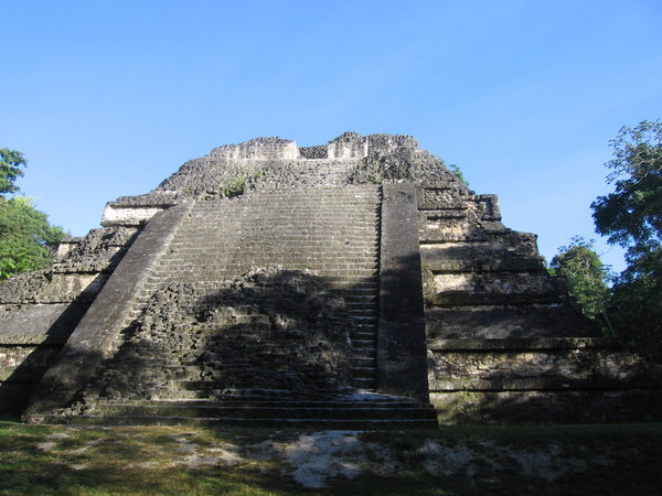more Tikal ruins...