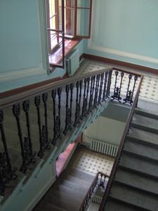 Dostoevskian staircase 