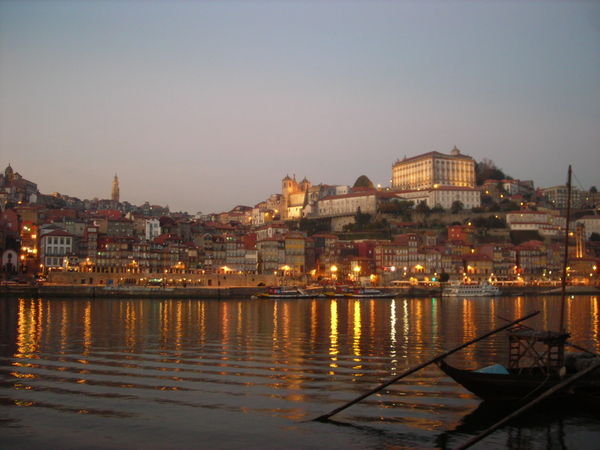 The Porto riverside