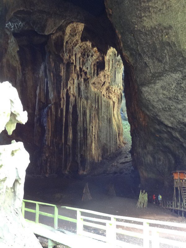 Gomantang Cave inside