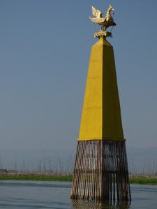 monument where 5 Buddhas were lost in the lake when a boat sank a couple of years ago