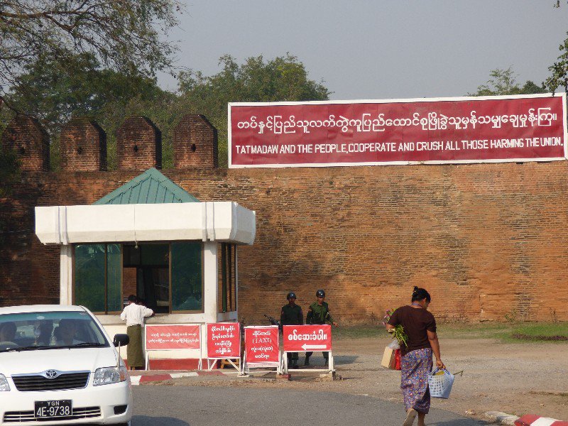 entrance to Mandalay Palace and Fort
