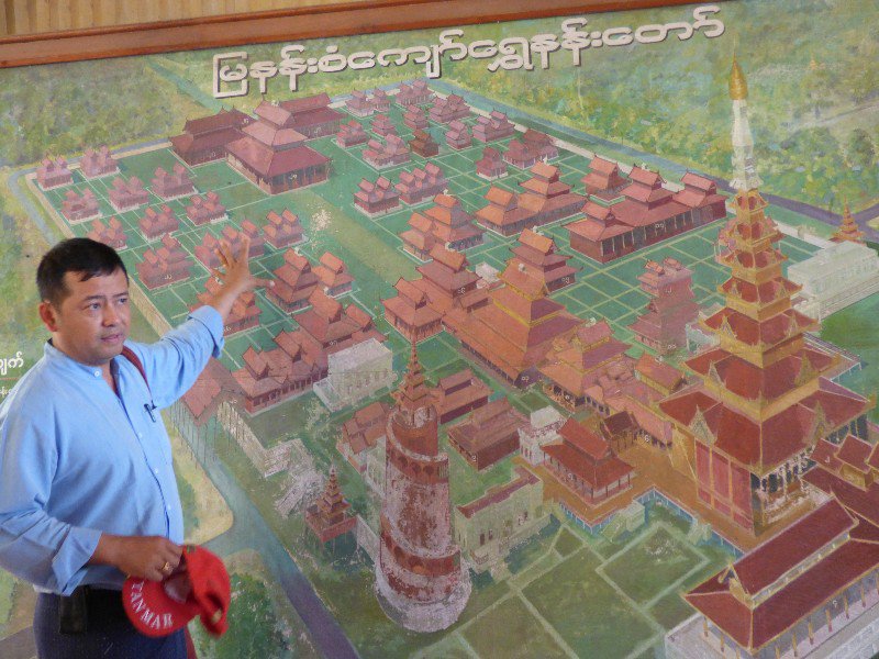 our guide explaining the layout of the Palace