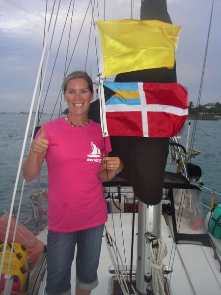Drapeau des Bahamas et du drapeau en quarentaine