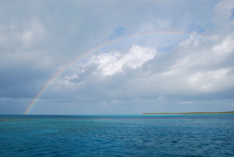 Arc-en-ciel à Staniel Cay