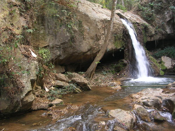 A pretty waterfall