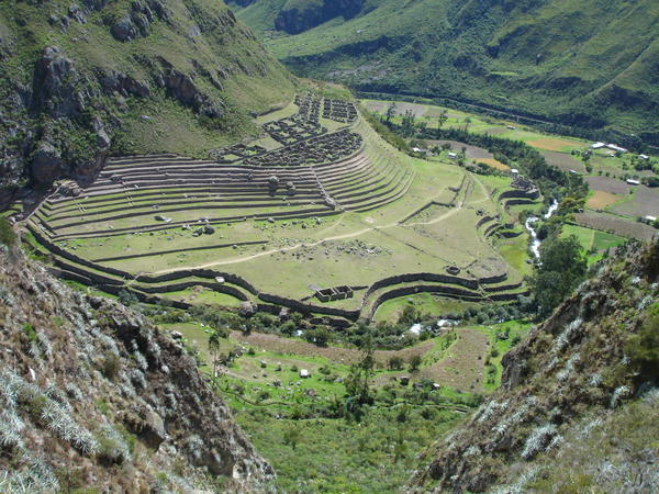Just one of the many Inca ruins along the way
