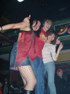 Sweaty me with two pretty girls on the bar