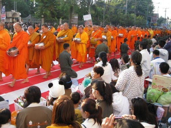 "10,000 monks"