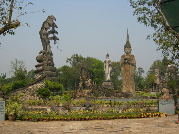 Sala Kaew Ku Sculpture Park