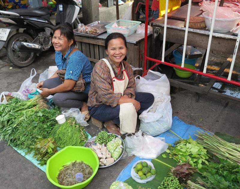 Mae Sot Market