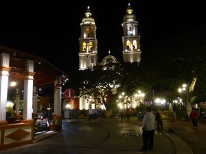 Campeche Cathedral at night
