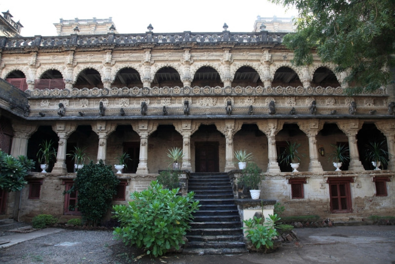 Maharajah&#039;s quarters of Naulakha palace