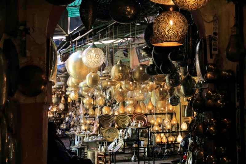 Marrakech souk lighting stall