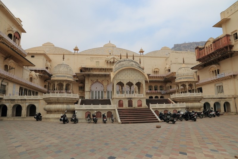 Alwar palace, main courtyard