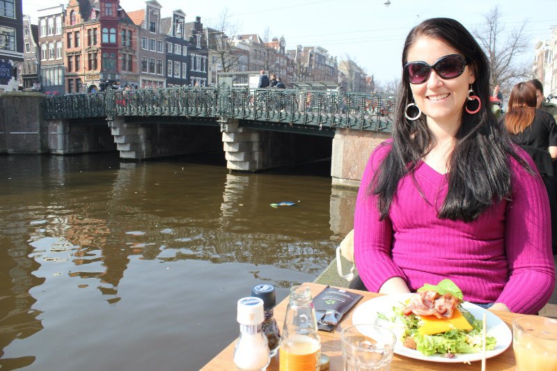 Lunch on the canal