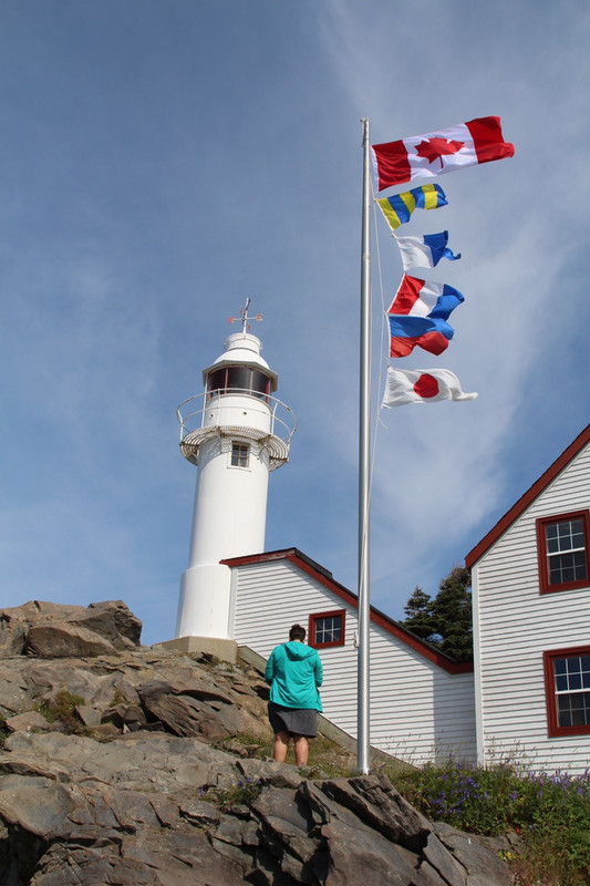 2_Lobster Cove Lighthouse flags