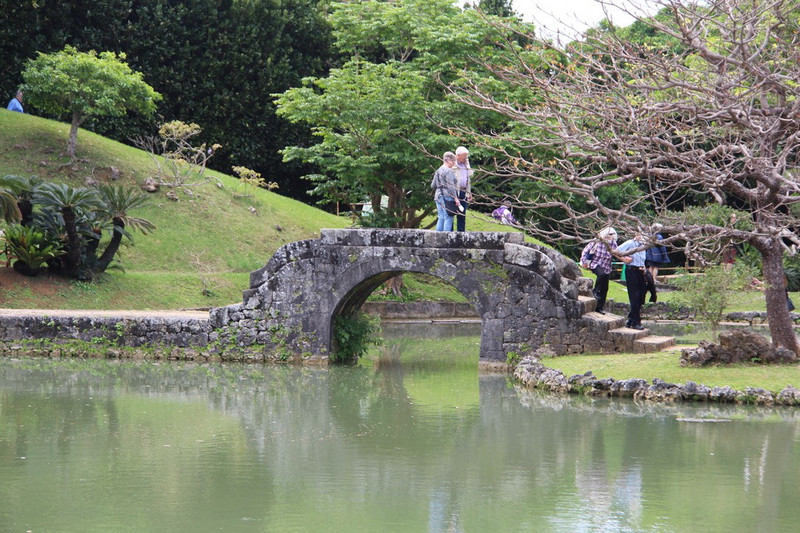 Shikinaen Royal Garden - stone bridge