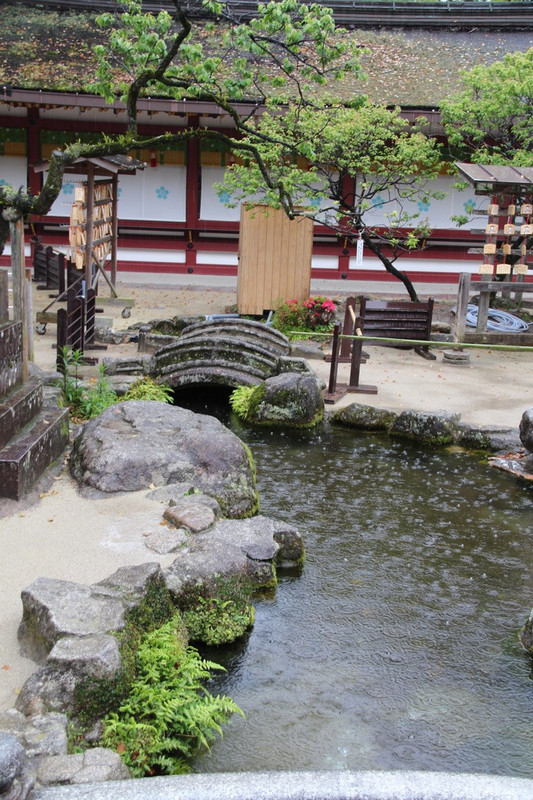 Dazaifu Tenmangu Shrine - water feature.