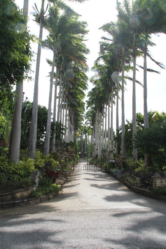 Sugar Plantation front entrance