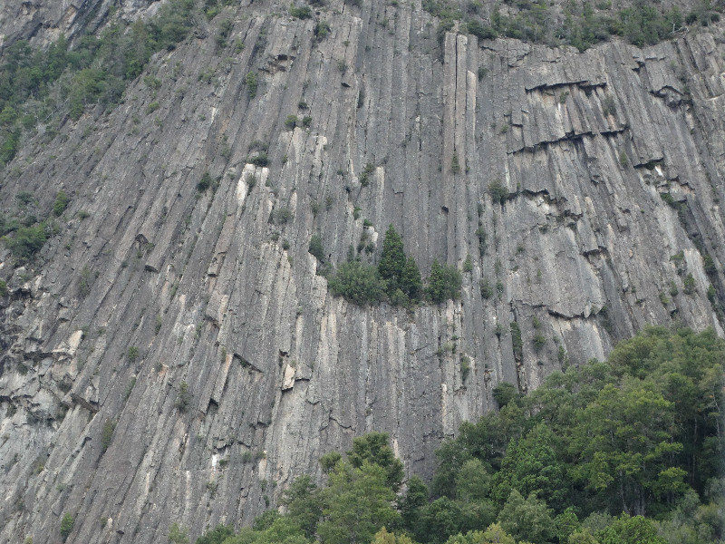 Basalt Cliffs between San Martin and Quila Quina