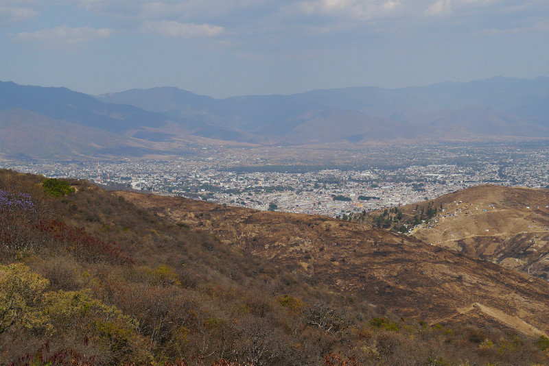 Widok na Oaxaca z Monte Alban