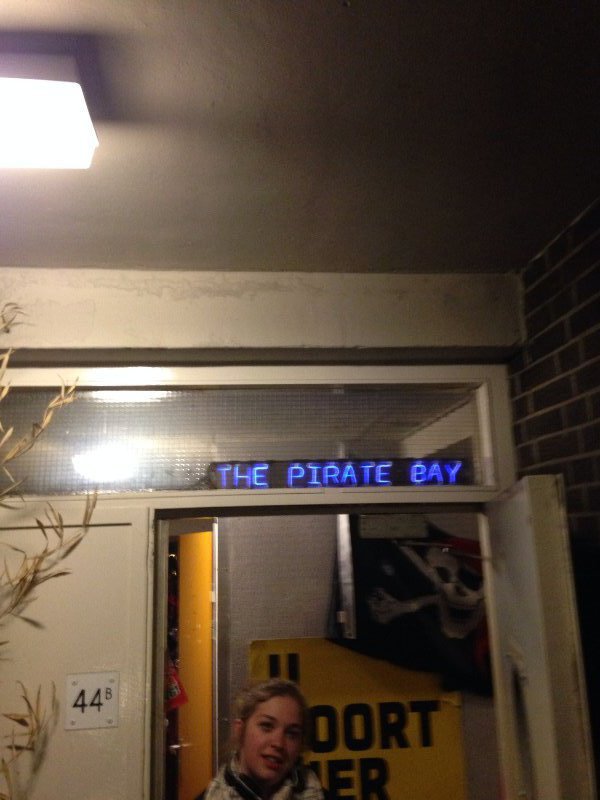 Welcome to Pirates Bay 