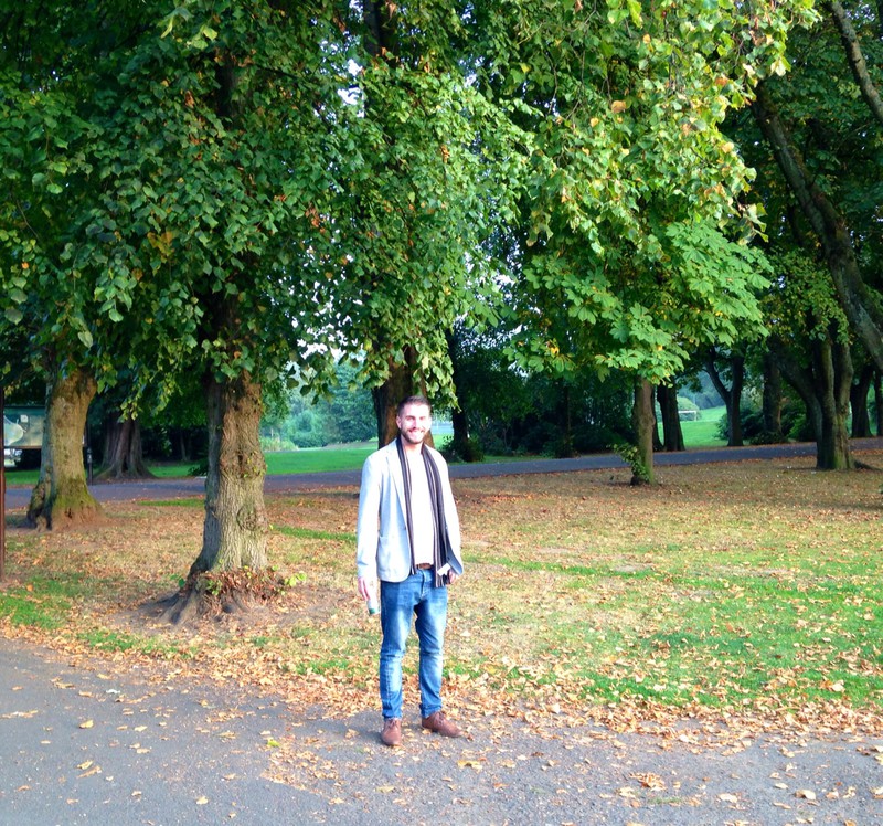 Stroll in Queens Park, autumn days
