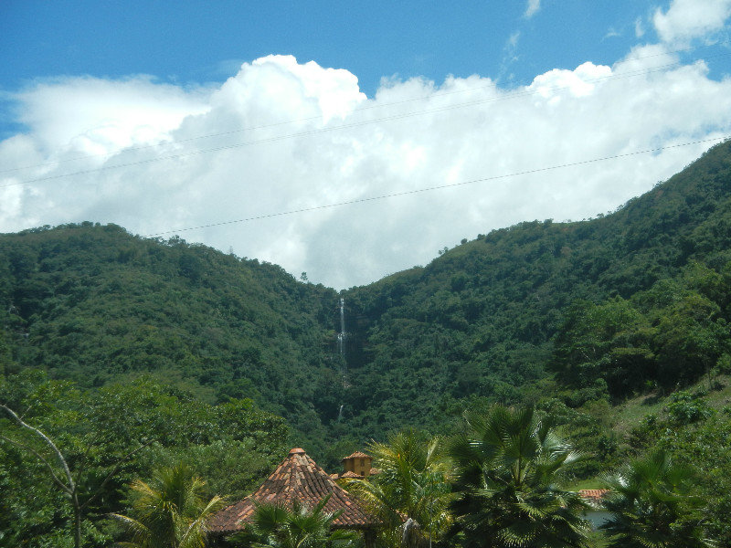 Juan Curi waterfall from the road