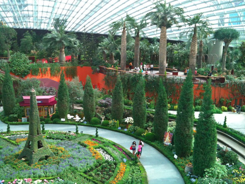 Gardens by the Bay, Flower Dome