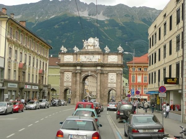 Into Innsbruck proper - the triumphal arch!