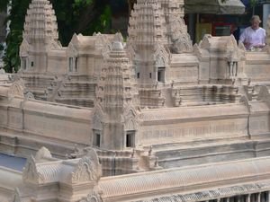 Scale Model of Angkor Wat... we'll see the real one tomorrow!