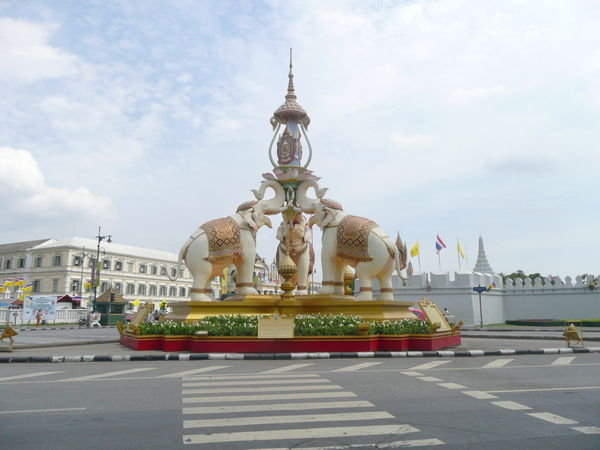 Elephant Roundabout