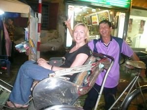 Lucy in a Cyclo