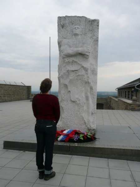 Memorial to men frozen to death (deliberately)